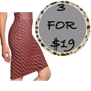 3/$19 Chevron lined jersey stretch pencil skirt